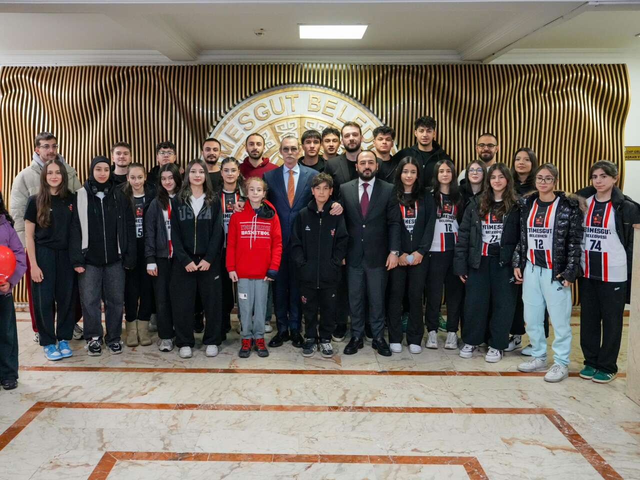 whatsapp-image-2026-04-23-at-13-01-19-8