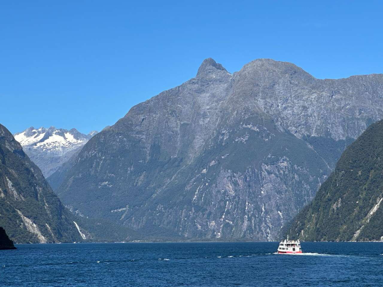 milford-sound1