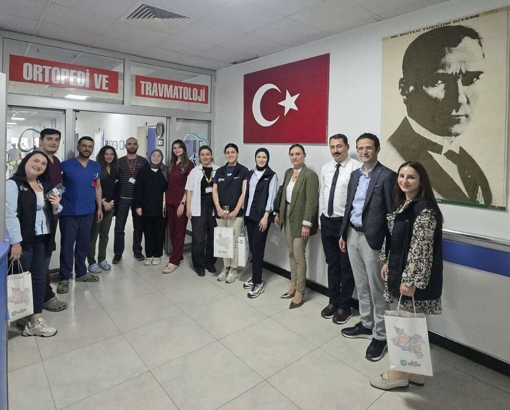 manisa-buyuksehir-belediyesi-sifayi-hastanelere-tasidi-10