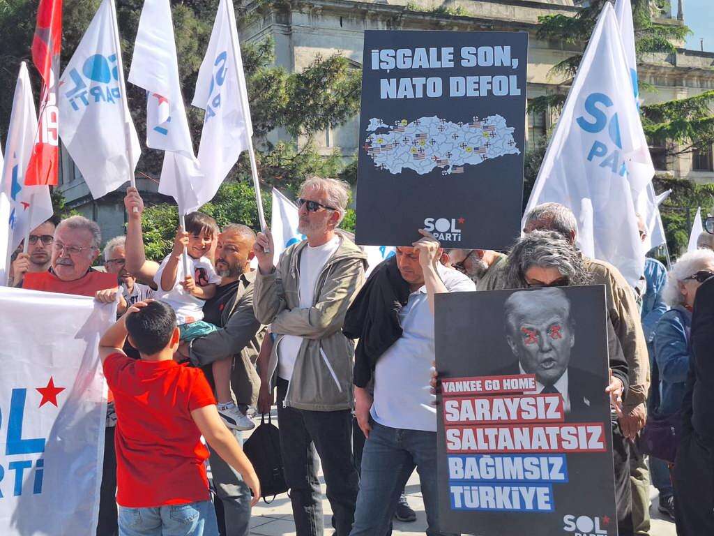 istanbul-da-bagimsizlik-yuruyusu-polis-engelini-asan-sol-partililer-dolmabahce-de-bulustu