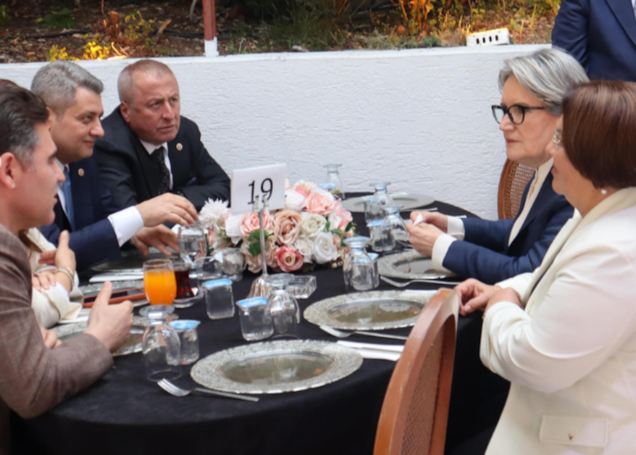 ersin-beyaz-meral-aksener