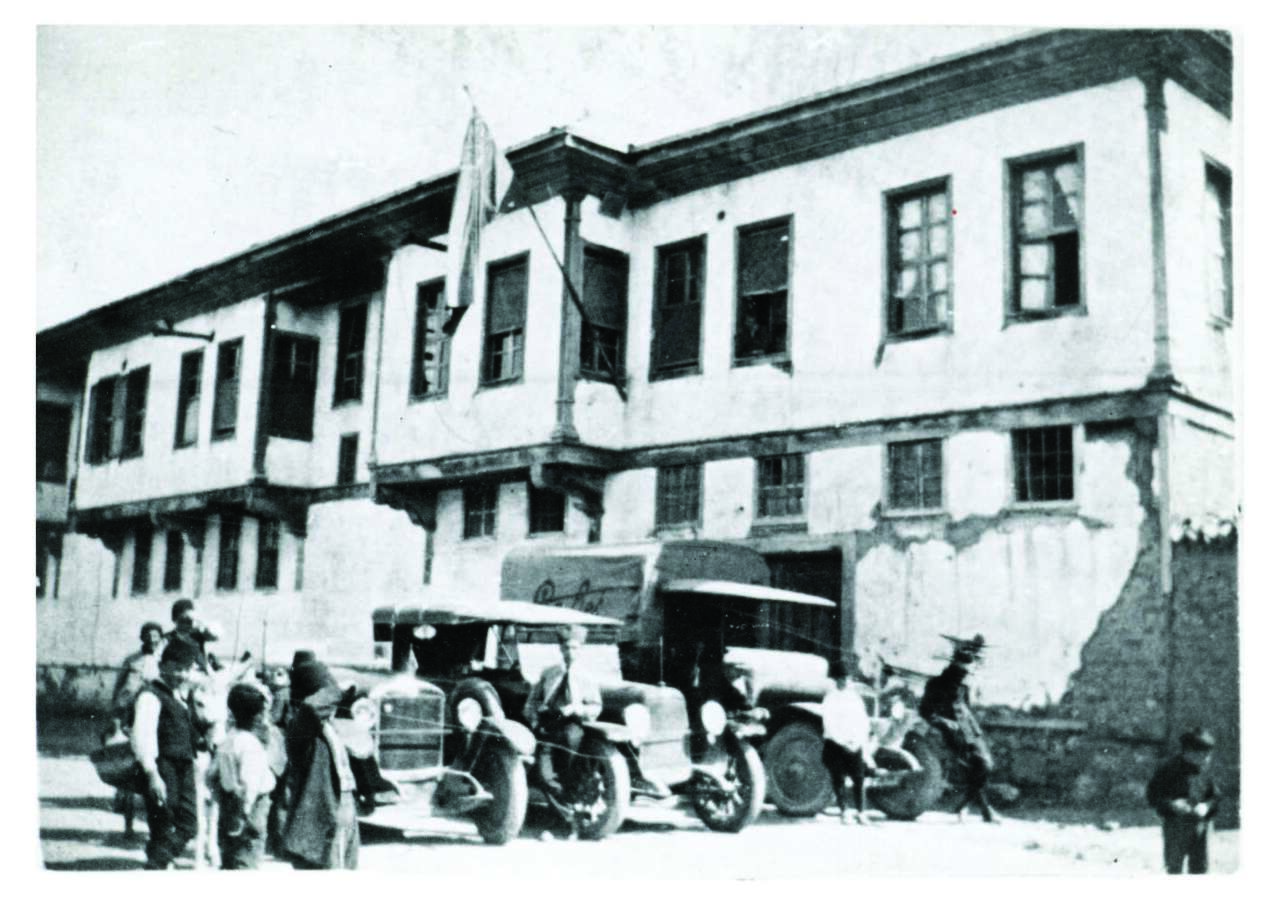 ilk-elcilik-binasi-1920