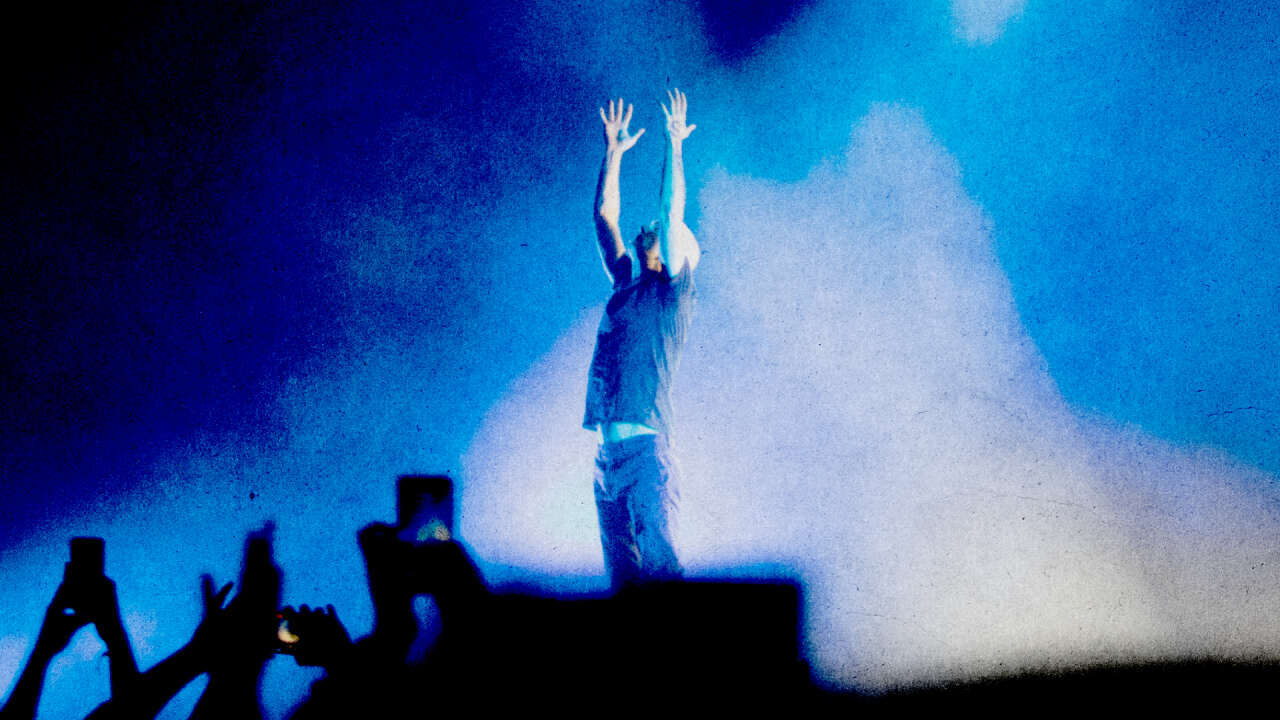 1782200503-moby-4