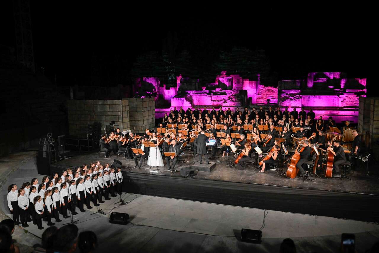 carmina-burana-9-3