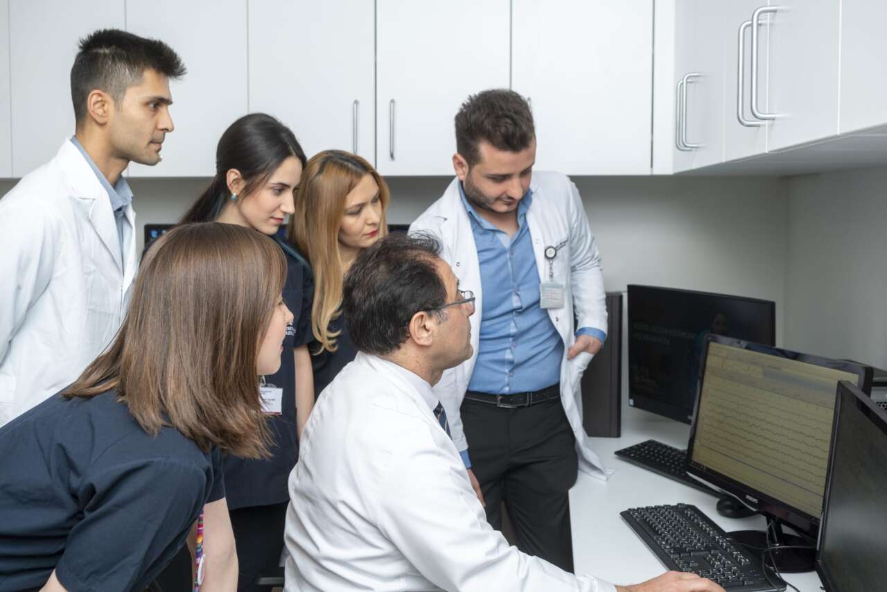 prof-dr-yuksel-peker-123200444