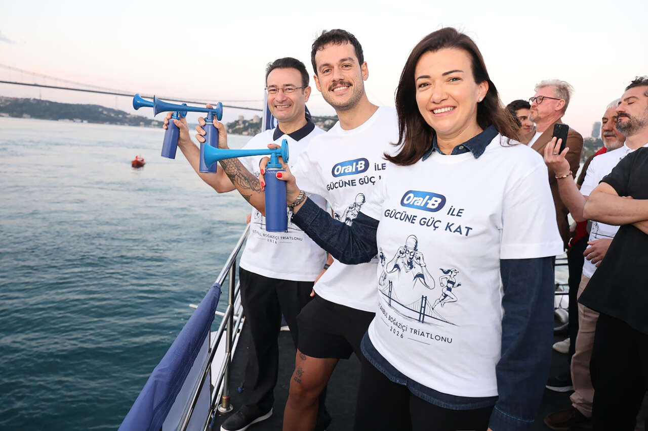 1786955558-oral-b-stanbul-bo-azi-i-triatlonu-ba-lang-an