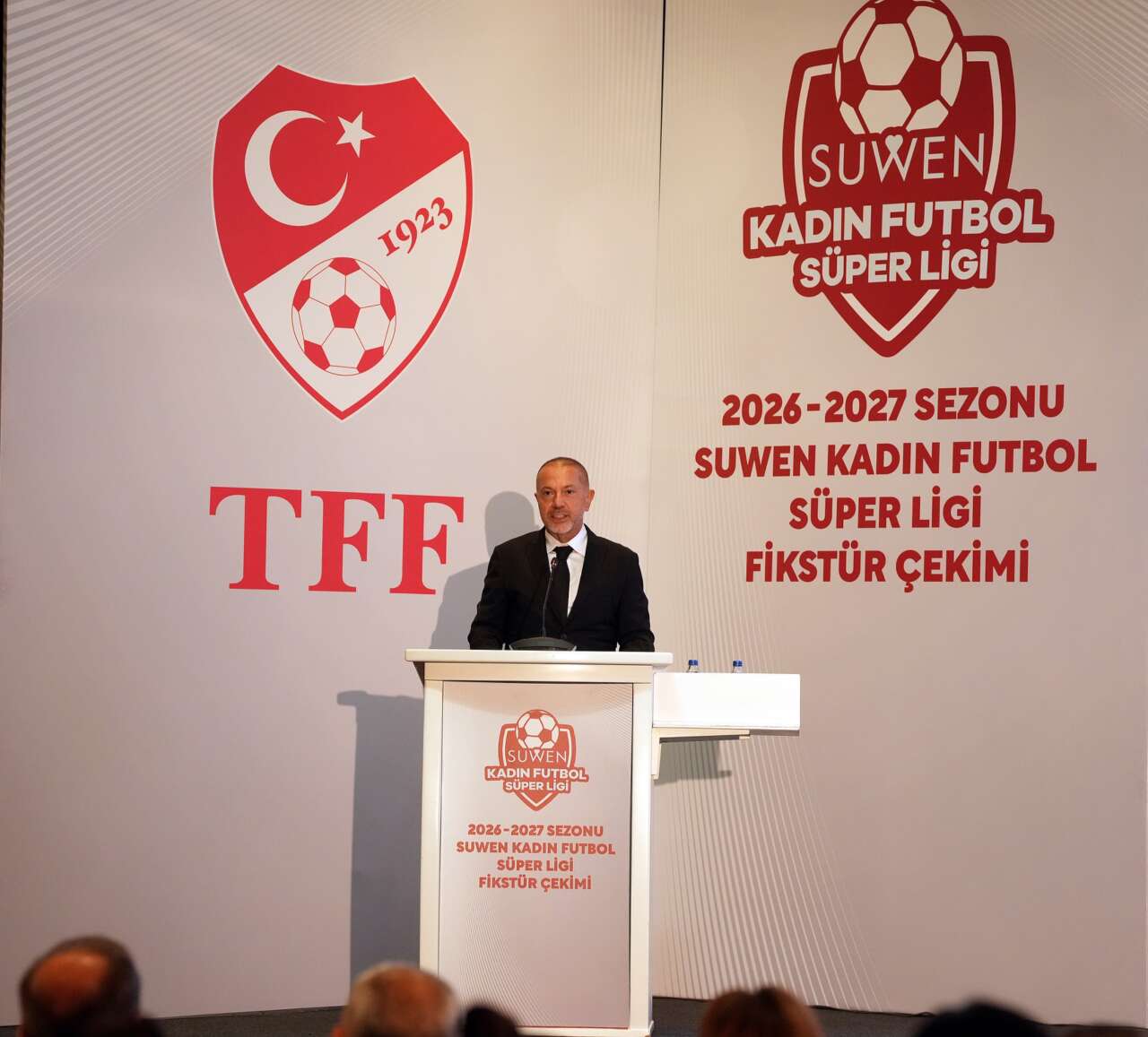 1787168476-ali-bolluk-suwen-kad-n-futbol-s-per-ligi