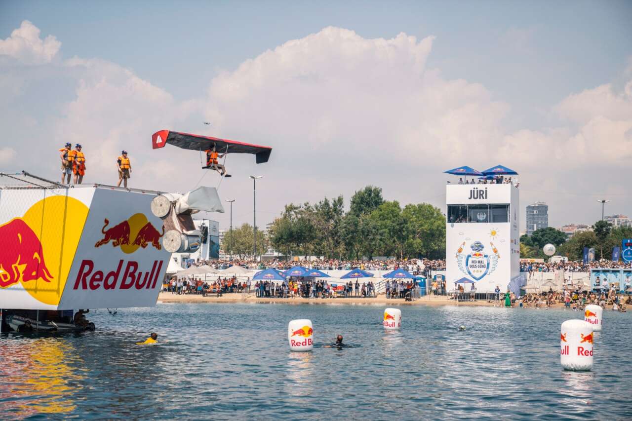 1787229634-red-bull-u-u-g-n