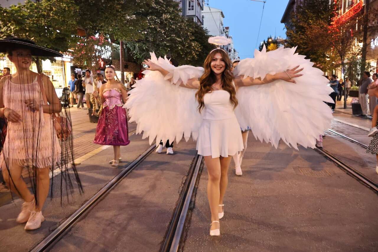 uluslararasi-eskisehir-porsuk-festivali-basladi-11