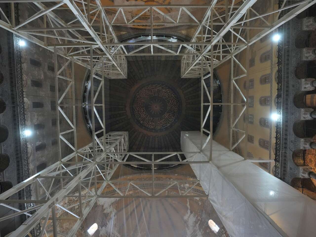 1789032008-ayasofya-2