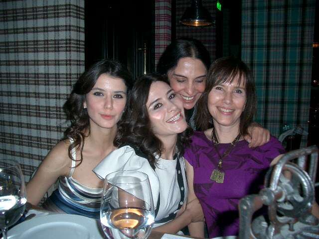 detay-beren-saat-belcim-bilgin-tomris-giritlioglu-nilgun-onesjpg