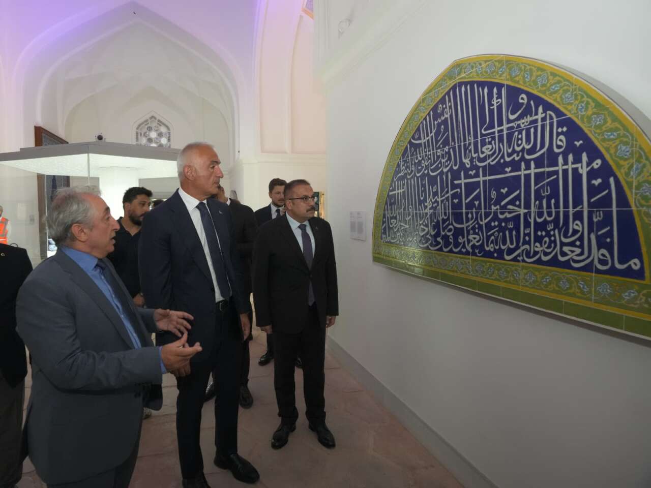 kultur-ve-turizm-bakani-mehmet-nuri-ersoy-6